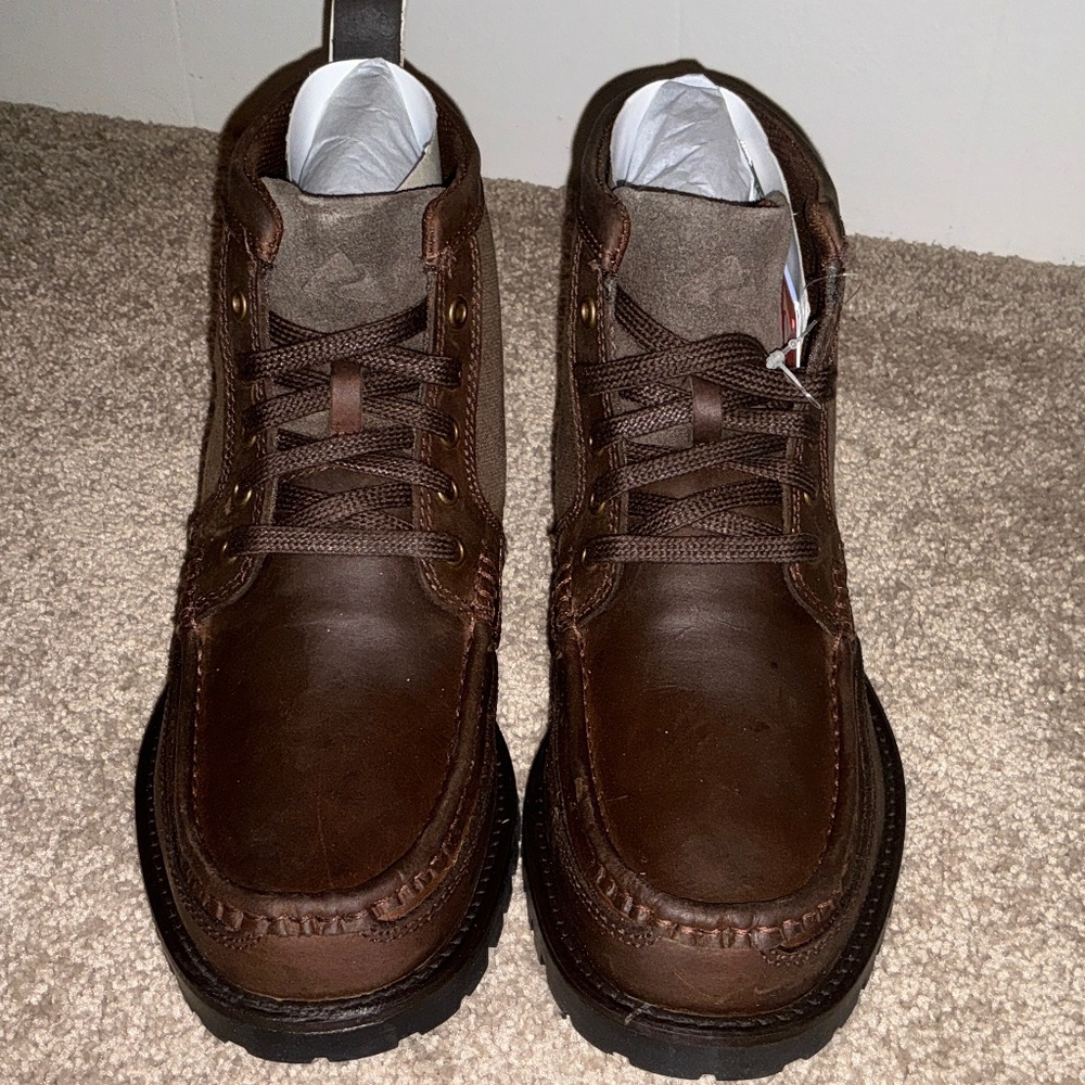 Ozark Trail Men’s Lifestyle Boots NWT Men’s 7